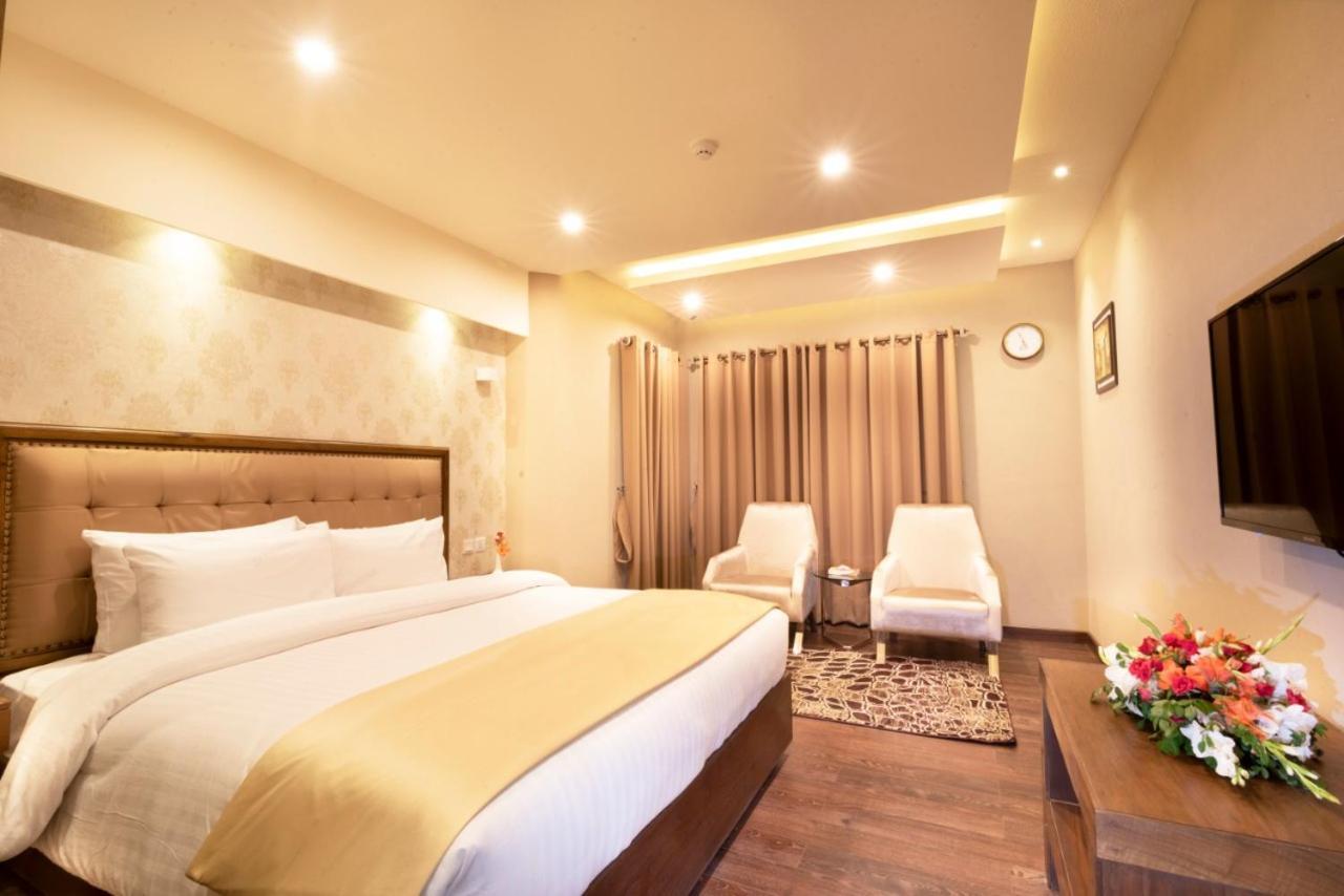 Hotel One Garden Town, Lahor Kültér fotó